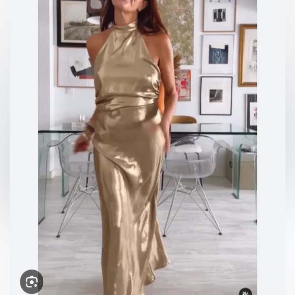 ZARA 2 PIECES MATCHING SET METALLIC HALTER TOP AND LONG METALLIC SKIRT - Picture 3 of 16